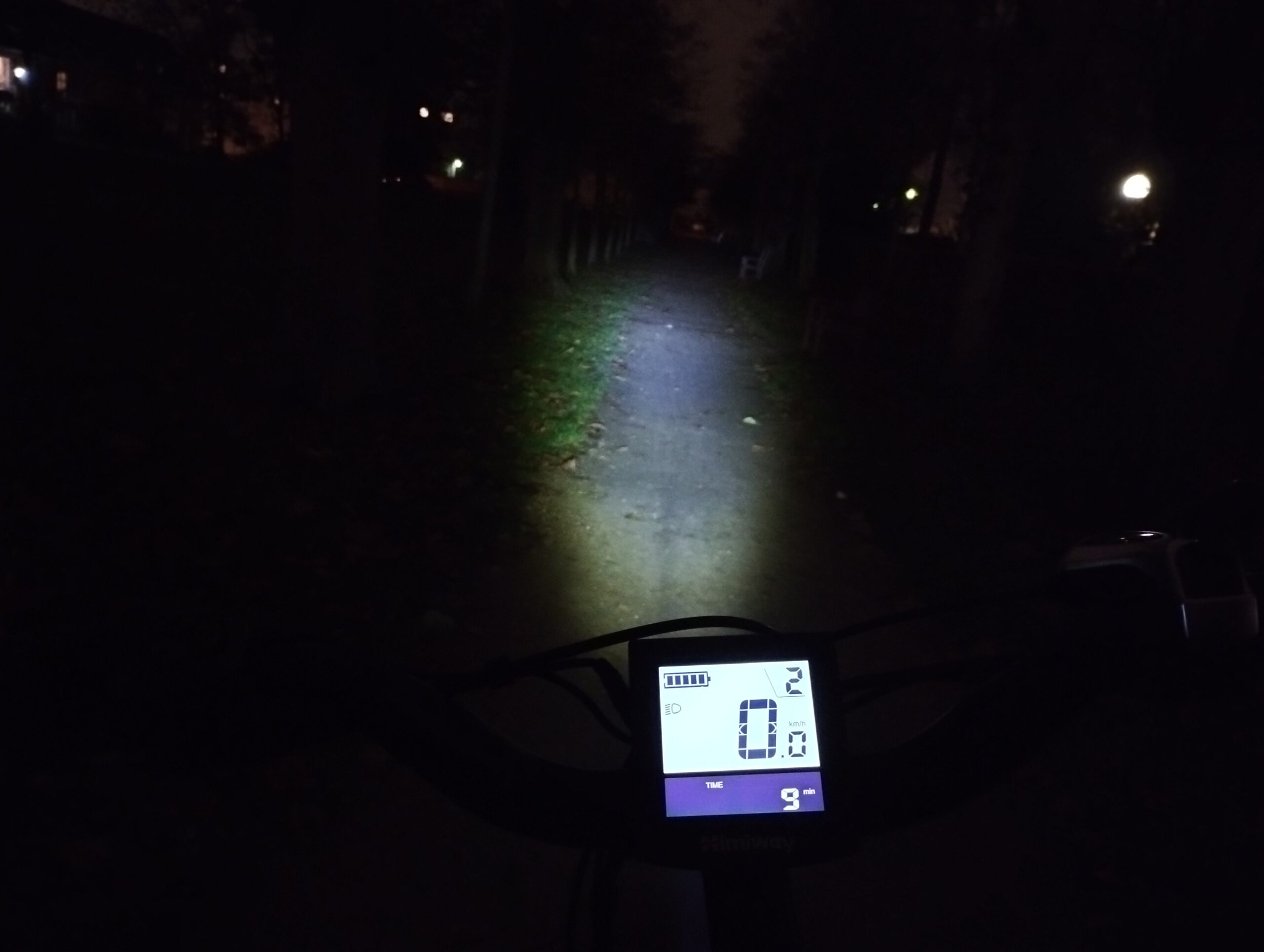 LED Scheinwerfer vom Himiway Cruiser Step Thru im E-Bike Test