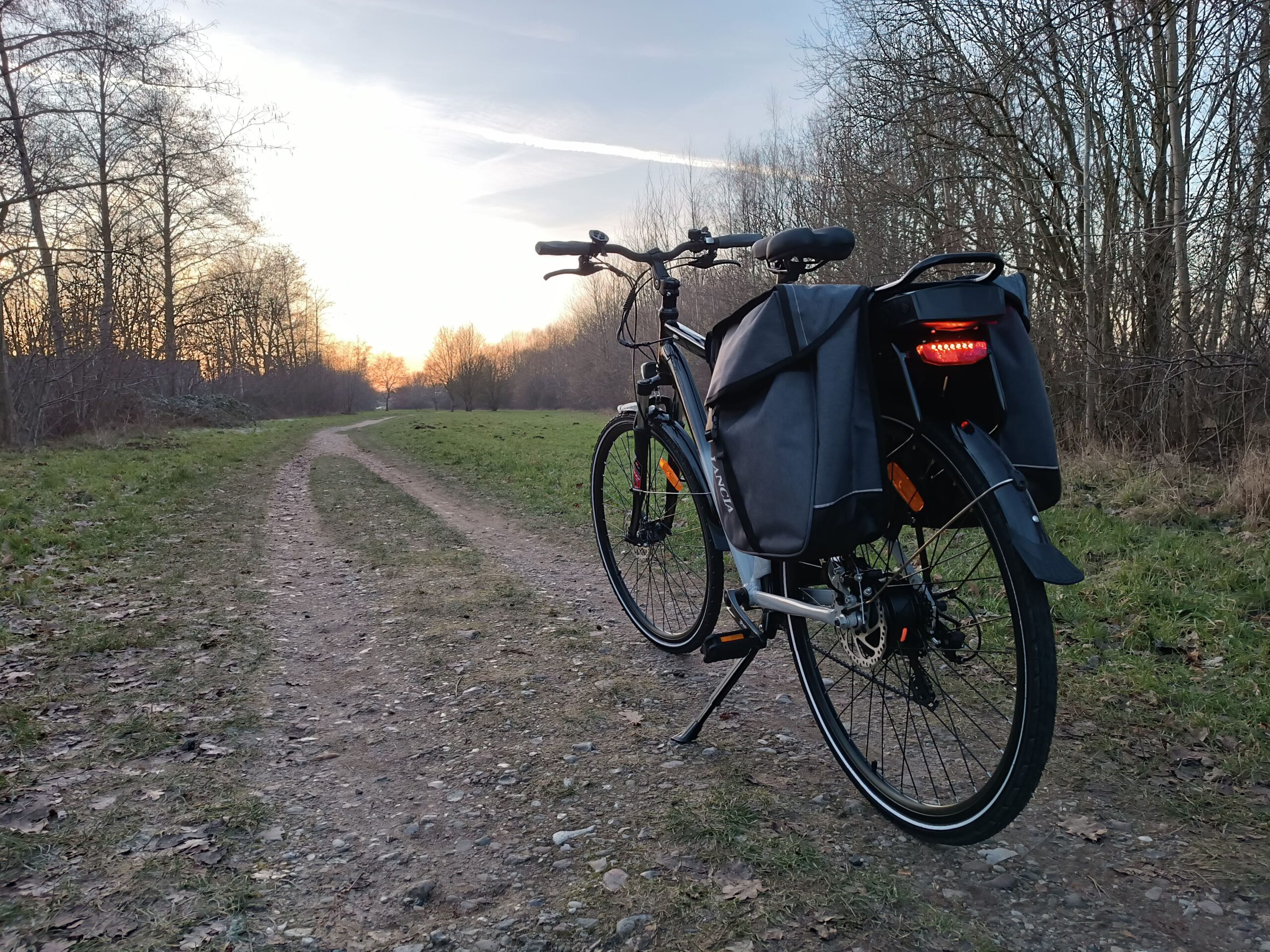 Rückleucht mit LED und Batterie im E-Bike Test