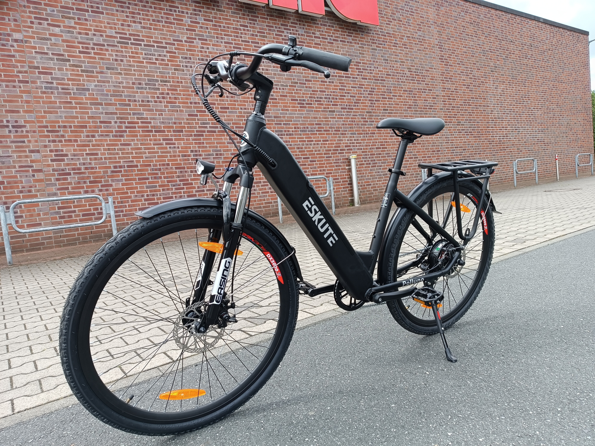 Der erste Eindruck im ESKUTE E-Bike Test macht Lust auf mehr